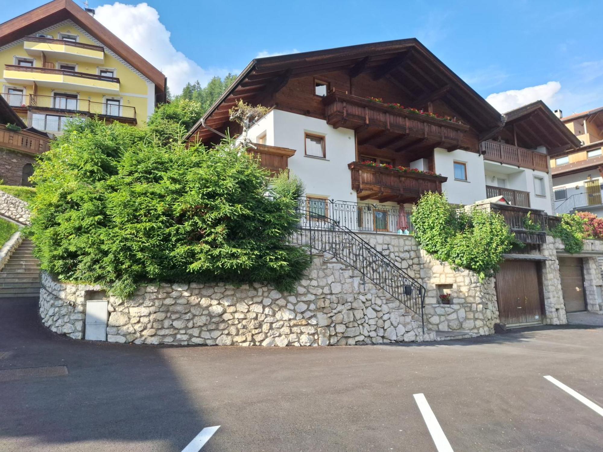Apartments Insam Santa Cristina Val Gardena Luaran gambar